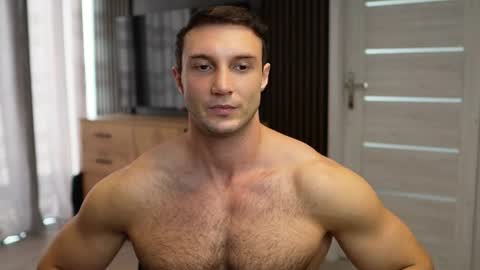 Tom online show from 09.28.25