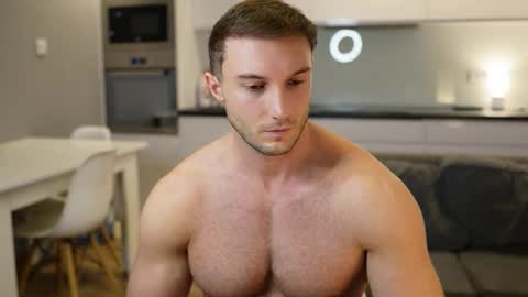 Tom online show from 11.18.25