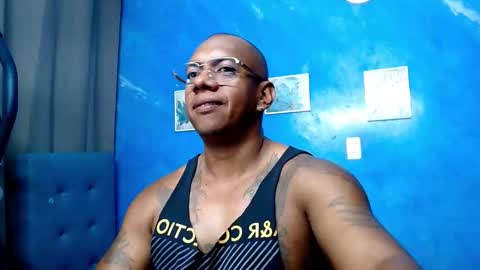 Snapshot of tom_miller chatting on 12.04.25 Tom Miller online show from 12.04.25