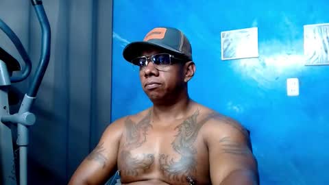 Snapshot of tom_miller chatting on 12.15.25 Tom Miller online show from 12.15.25