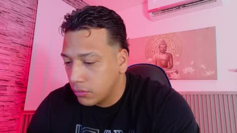 Tom muscle1 online show from 02.12.26