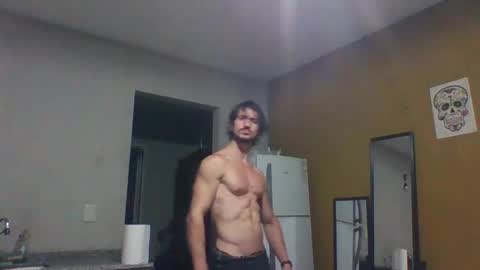 Snapshot of tom_show chatting on 02.13.25 tom_show online show from 02.13.25