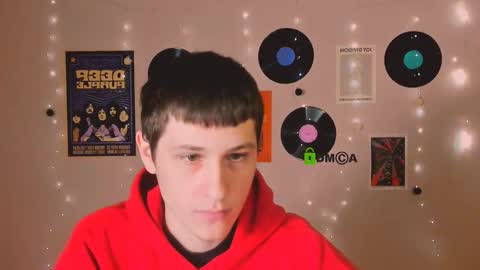 Snapshot of tom_vice chatting on 12.20.25 tom_vice online show from 12.20.25