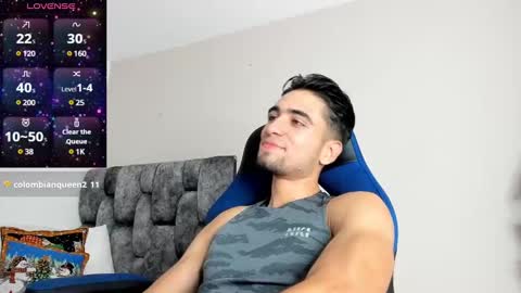 Snapshot of tom_walton chatting on 12.19.24 tom online show from 12.19.24