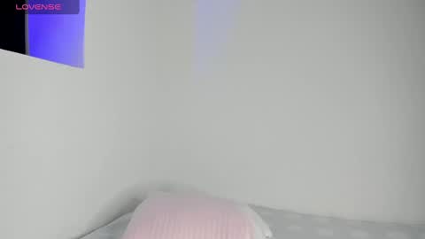 Snapshot of tom_walton chatting on 03.05.25 tom online show from 03.05.25