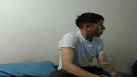 Snapshot of tomas_turbado_ chatting on 04.10.26 tomas_turbado_ online show from 04.10.26