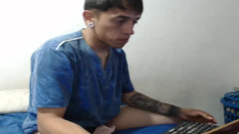 Snapshot of tomas_turbado_ chatting on 04.18.26 tomas_turbado_ online show from 04.18.26