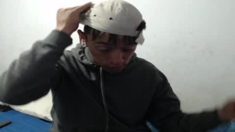 Snapshot of tomas_turbado_ chatting on 04.21.26 tomas_turbado_ online show from 04.21.26