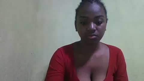 Snapshot of tomboasy chatting on 09.29.25 tomboasy online show from 09.29.25