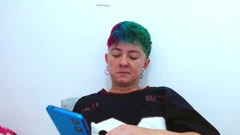 Snapshot of tomboyblue chatting on 11.17.25 Blue online show from 11.17.25