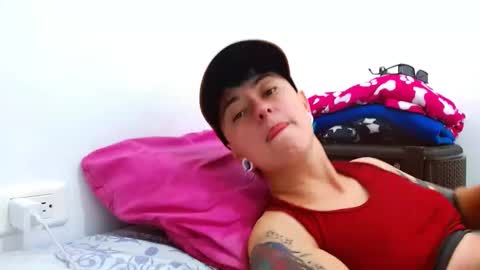 Snapshot of tomboyblue chatting on 12.14.25 Blue online show from 12.14.25