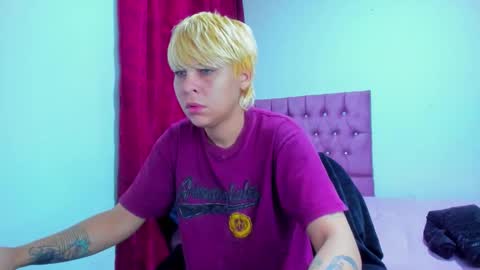 tomboygirl69 online show from 10.19.25