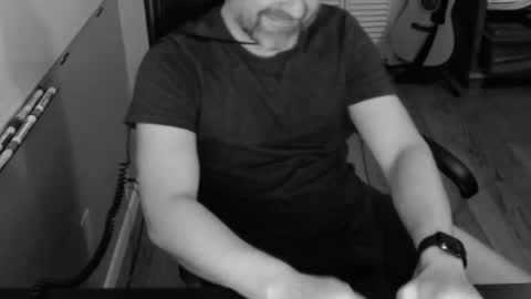 Snapshot of tombrockmoen2 chatting on 01.05.25 tombrockmoen2 online show from 01.05.25