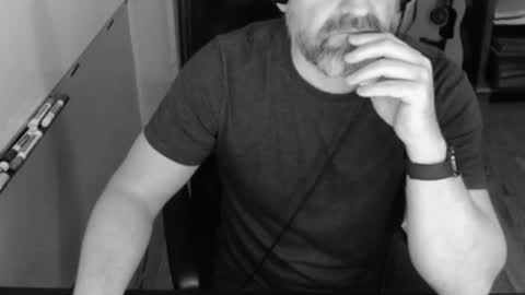 Snapshot of tombrockmoen2 chatting on 01.19.25 tombrockmoen2 online show from 01.19.25