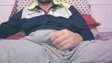 Snapshot of tommaso9046 chatting on 01.07.25 tommaso9046 online show from 01.07.25