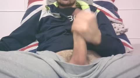 Snapshot of tommaso9046 chatting on 01.25.25 tommaso9046 online show from 01.25.25