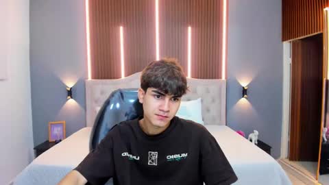 Tommy  online show from 10.23.25