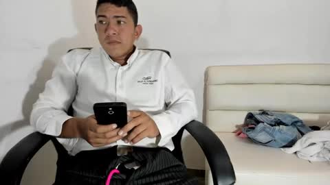 Snapshot of tommy_2456 chatting on 01.07.25 tommy_2456 online show from 01.07.25