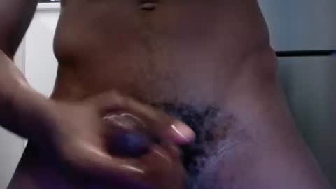 Snapshot of tommy_bunny chatting on 01.18.25 TOMMY BUNNY online show from 01.18.25