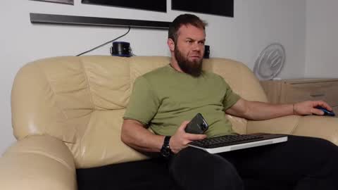  tommy burnzzz  online show from 12.05.24