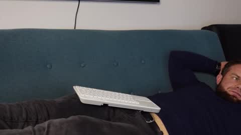  tommy burnzzz  online show from 01.02.25