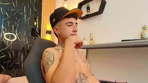 Snapshot of tommy_will chatting on 01.16.26 tommy_will online show from 01.16.26