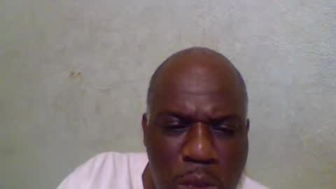 Snapshot of tommyboy771 chatting on 05.11.26 tommyboy online show from 05.11.26