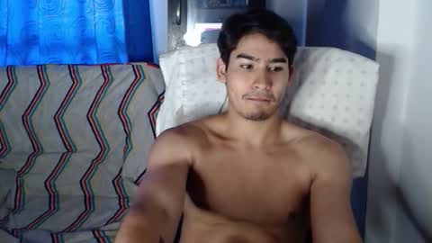 Snapshot of tommycutee21 chatting on 12.02.25 tommycutee21 online show from 12.02.25