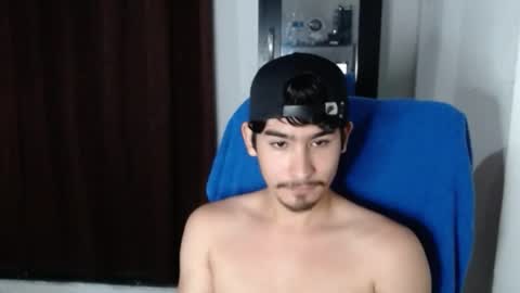 Snapshot of tommycutee21 chatting on 03.25.26 tommycutee21 online show from 03.25.26