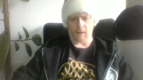 Snapshot of tommyfilthee chatting on 12.13.24 tommyfilthee online show from 12.13.24