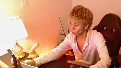 Tommy Foxboy online show from 12.18.24