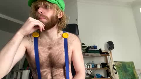 Snapshot of tommyg6420 chatting on 11.01.25 First Show ever 3 online show from 11.01.25