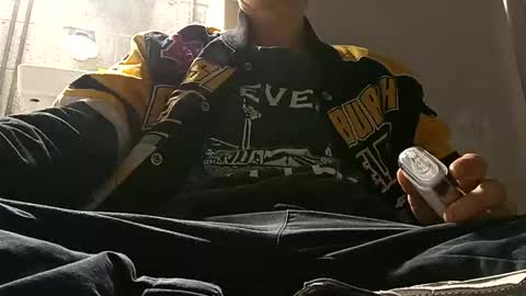 tommymolotov online show from 12.21.25