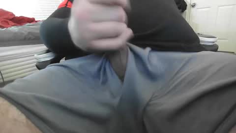 Snapshot of tommypressure chatting on 09.10.25 tommypressure online show from 09.10.25