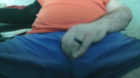 Snapshot of tommypressure chatting on 09.17.25 tommypressure online show from 09.17.25