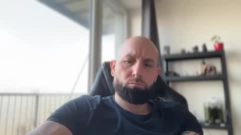 Snapshot of tommyx01 chatting on 03.05.26 Thomas Fit online show from 03.05.26