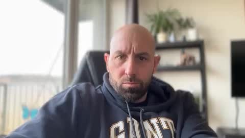 Snapshot of tommyx01 chatting on 03.10.26 Thomas Fit online show from 03.10.26