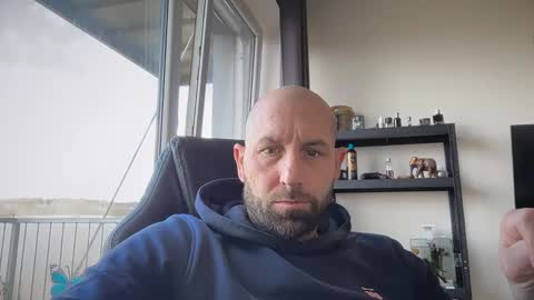 Snapshot of tommyx01 chatting on 03.17.26 Thomas Fit online show from 03.17.26