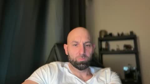 Snapshot of tommyx01 chatting on 03.21.26 Thomas Fit online show from 03.21.26