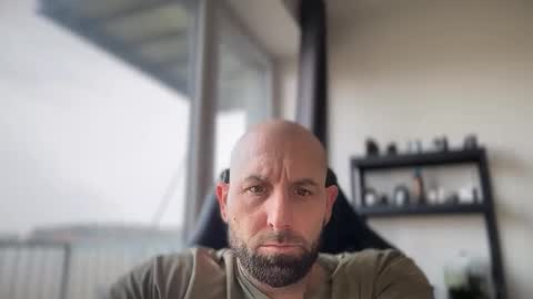 Snapshot of tommyx01 chatting on 03.25.26 Thomas Fit online show from 03.25.26