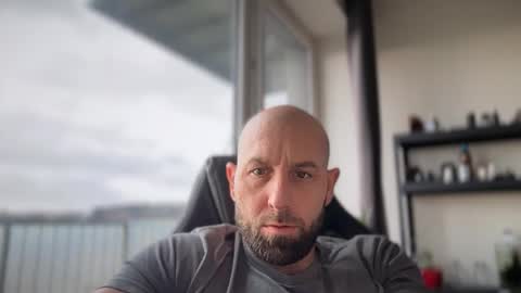 Snapshot of tommyx01 chatting on 03.29.26 Thomas Fit online show from 03.29.26