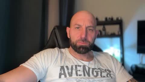 Snapshot of tommyx01 chatting on 03.30.26 Thomas Fit online show from 03.30.26