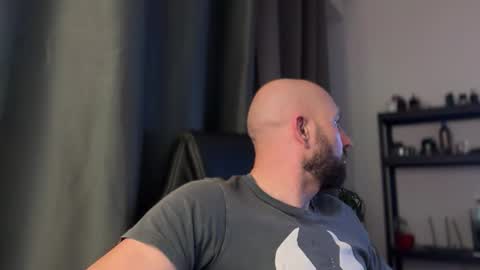 Snapshot of tommyx01 chatting on 04.02.26 Thomas Fit online show from 04.02.26