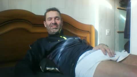 tonio1972 online show from 12.15.25