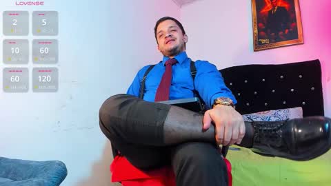 Snapshot of tonny_landri chatting on 11.19.25 Tonny Landri online show from 11.19.25