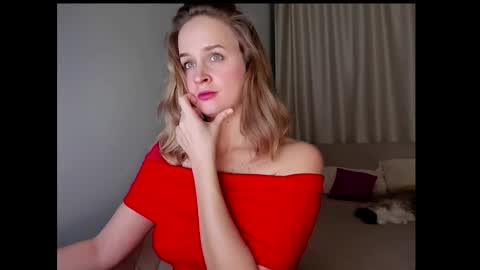 Snapshot of tony_and_alice chatting on 12.26.24 Tony and Alice online show from 12.26.24