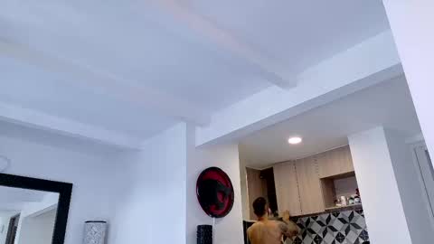 Snapshot of tony_muscle1 chatting on 11.16.25 tony muscle1 online show from 11.16.25