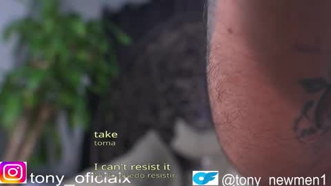 Snapshot of tony_newmen chatting on 10.11.25 tony online show from 10.11.25