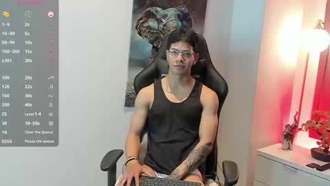 Snapshot of tony_petrov chatting on 12.18.25 tony_petrov online show from 12.18.25