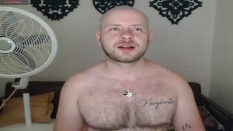 Snapshot of tony_white_7 chatting on 07.16.26 TONY online show from 07.16.26